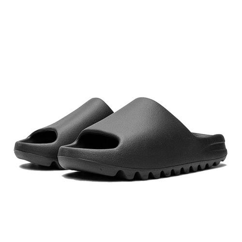 Yeezy "Onyx" Slide