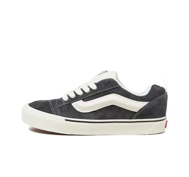 Vans Knu Skool