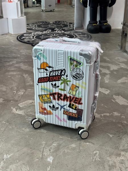 Vali Adidas ( Size Ký Gửi )