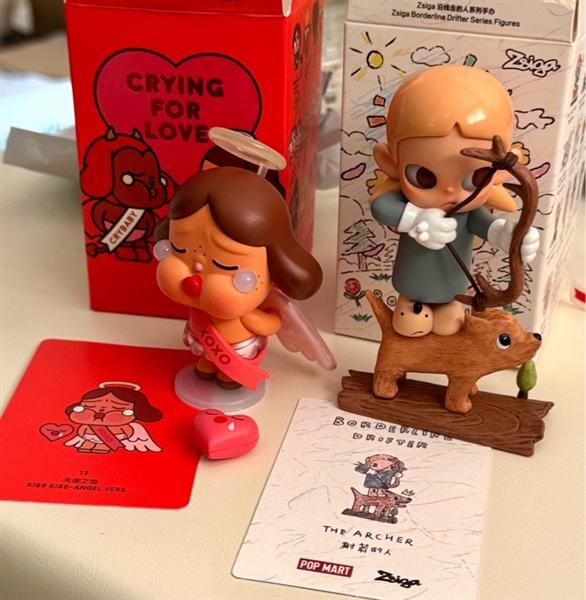 Popmart Crybaby Crying Again “Kiss Kiss - Angel Ver”