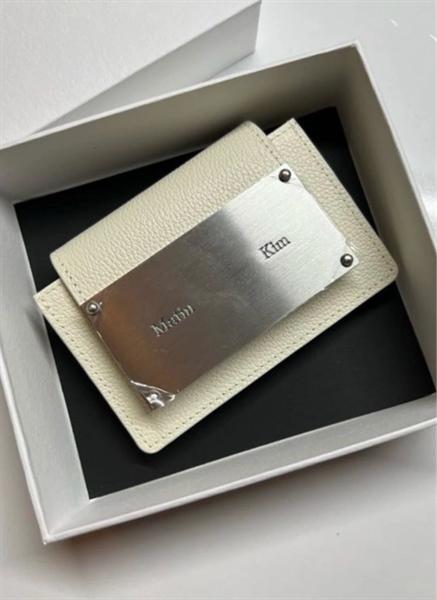 Matin Kim Metal Wallet On Chain