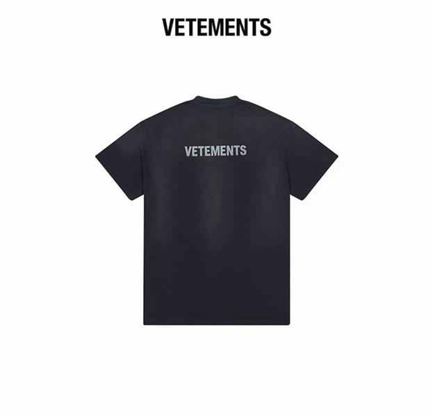 Vetements Faded Tee