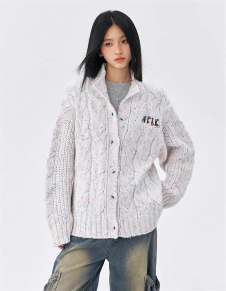 MEDM Cable Knit Round Collar Cardigan