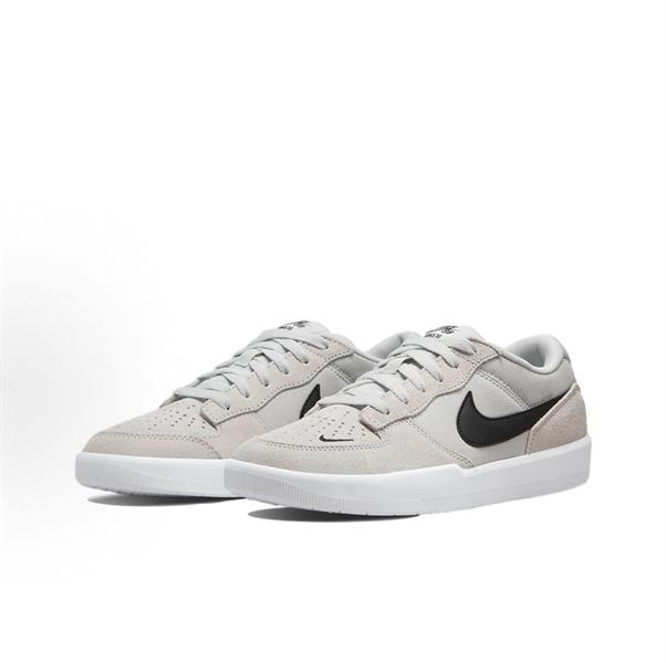 Nike SB Force 58